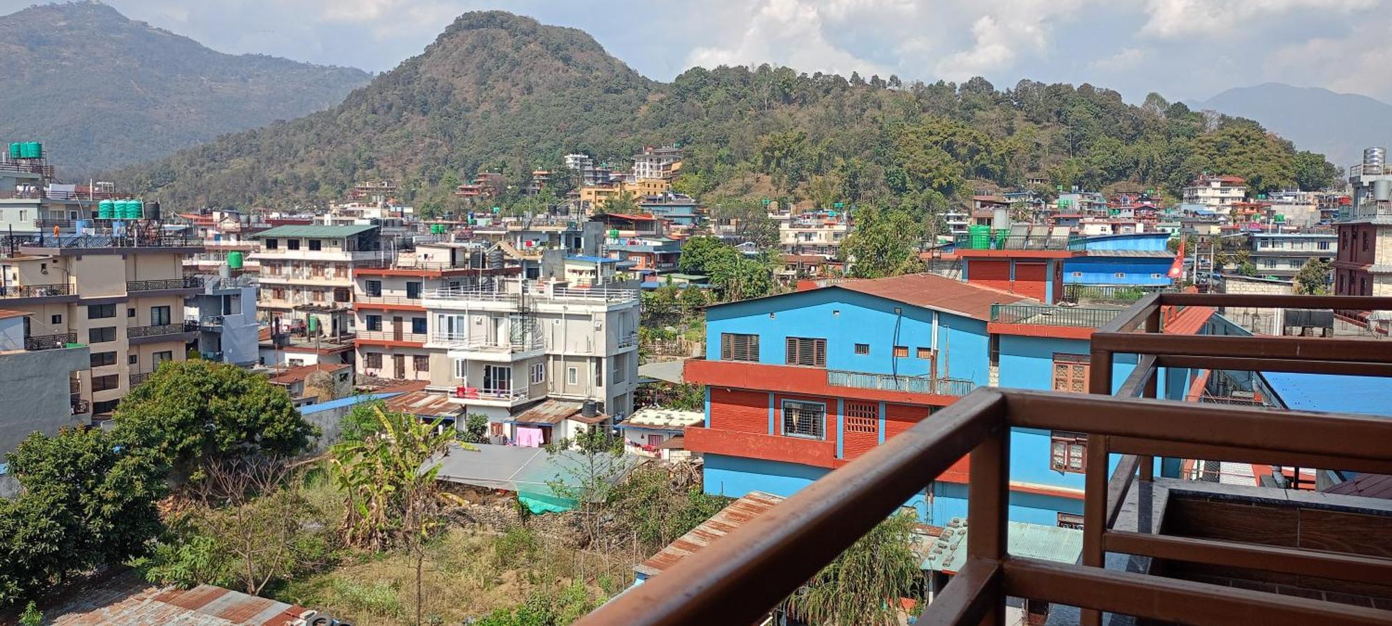 Pokhara Metro Eco Hotel Værelse billede