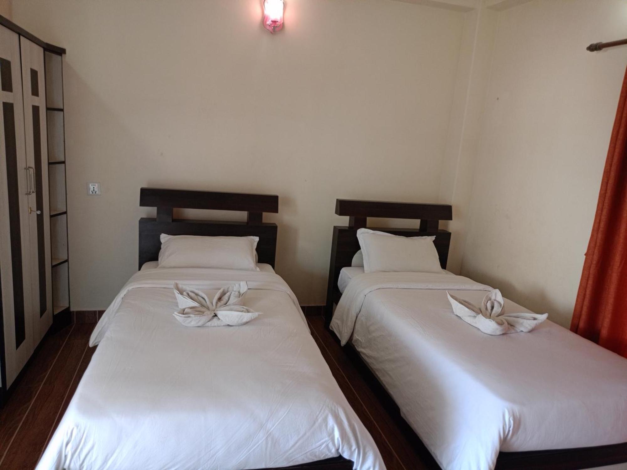 Pokhara Metro Eco Hotel Eksteriør billede