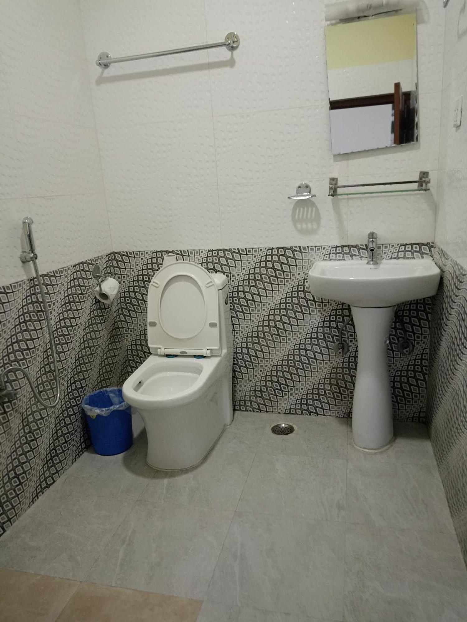 Pokhara Metro Eco Hotel Værelse billede